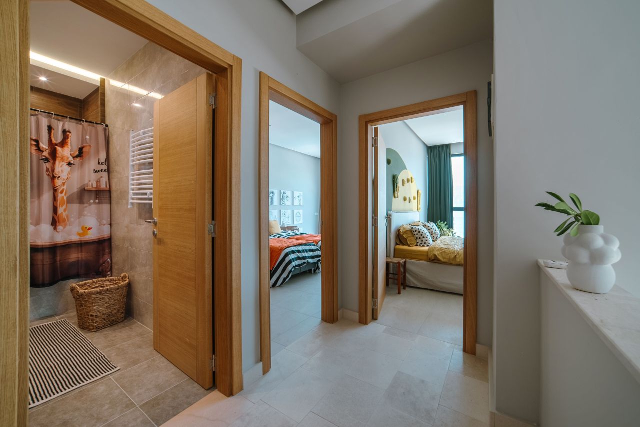 Вилла в Тивате, Черногория, 200 м² - фото 14