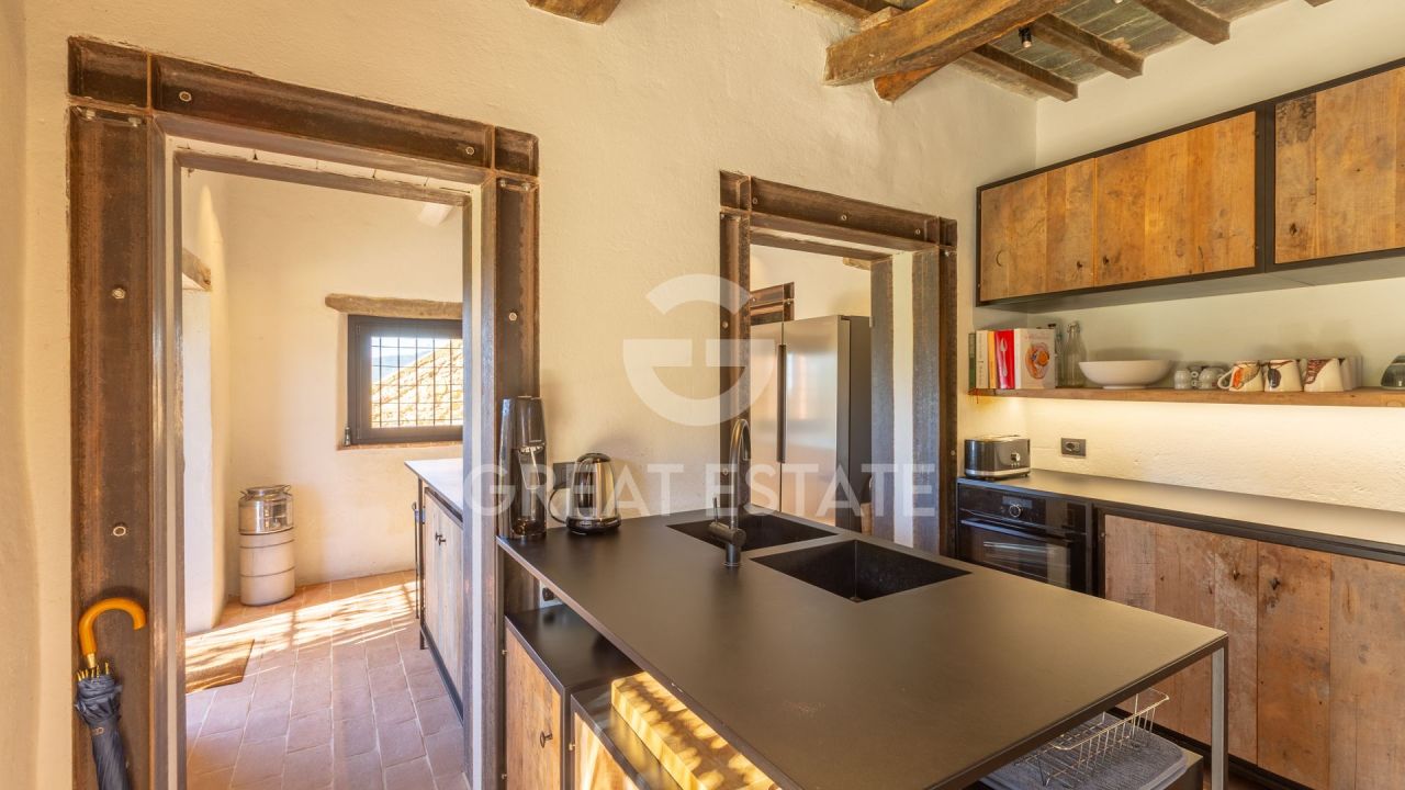 Дом в Паникале, Италия, 257.95 м² - фото 13