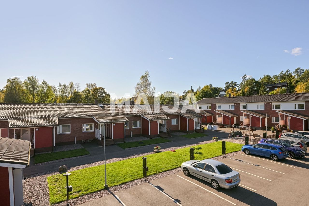 Квартира в Вантаа, Финляндия, 77 м² - фото 1