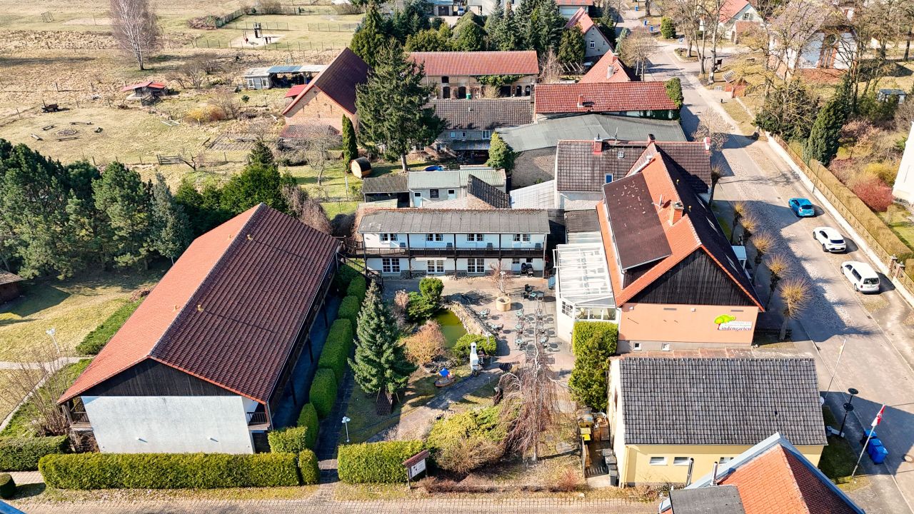 Отель, гостиница в Берлине, Германия, 8 500 м² - фото 3