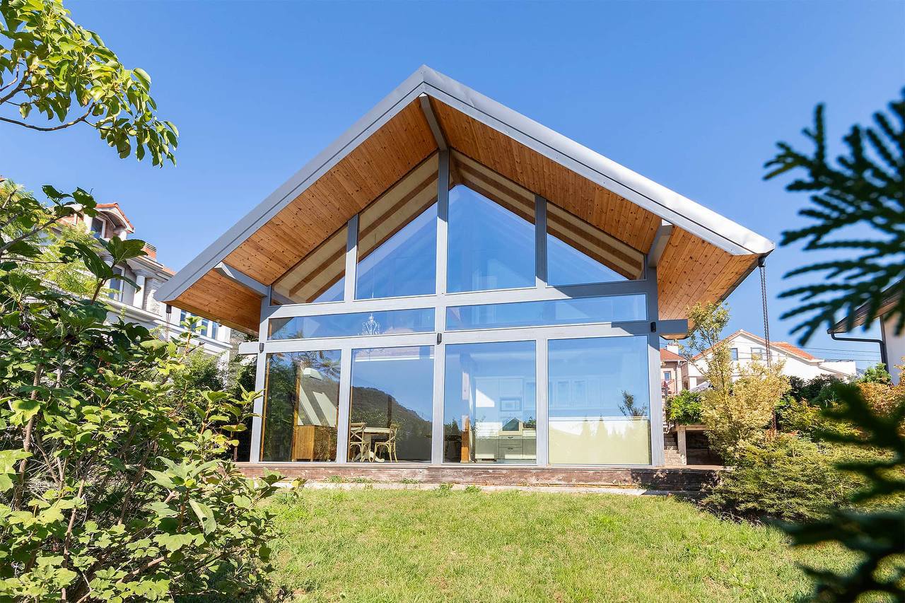 Дом в Тивате, Черногория, 220 м² - фото 4