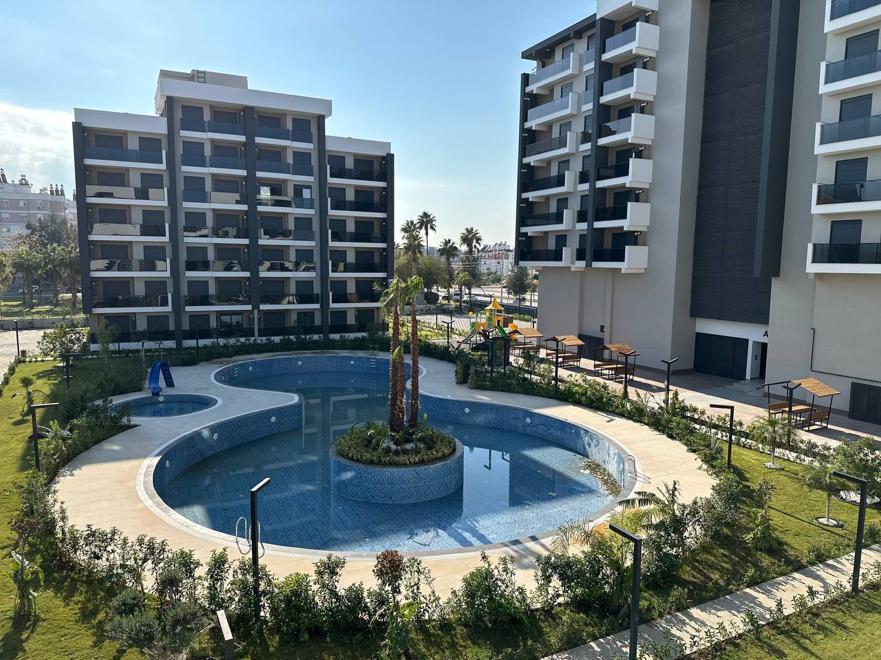 Квартира в Анталии, Турция, 90 м² - фото 1