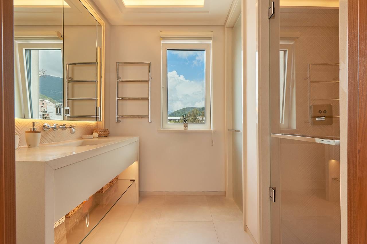 Апартаменты в Тивате, Черногория, 160 м² - фото 10