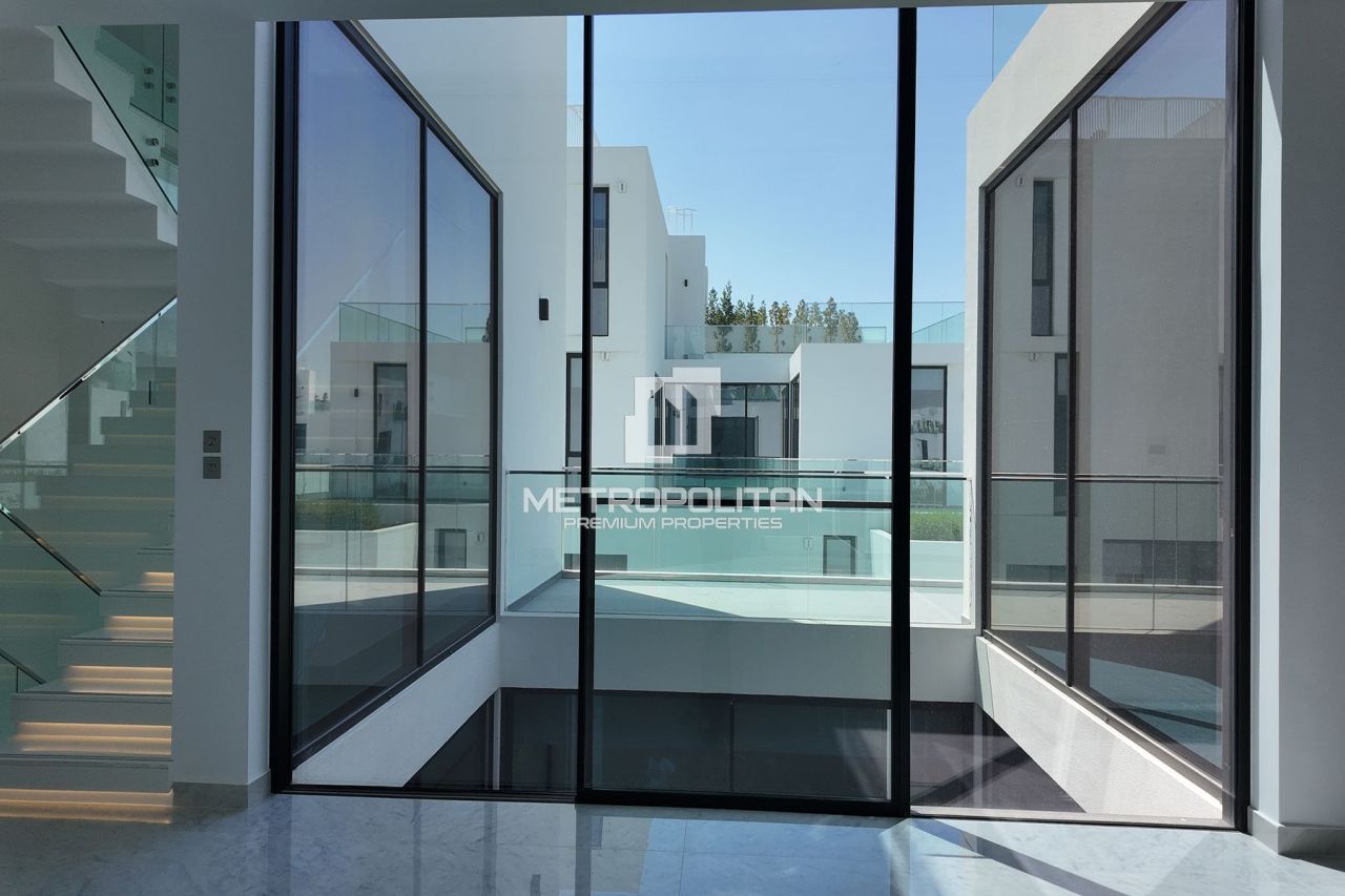 Вилла в Дубае, ОАЭ, 598 м² - фото 10