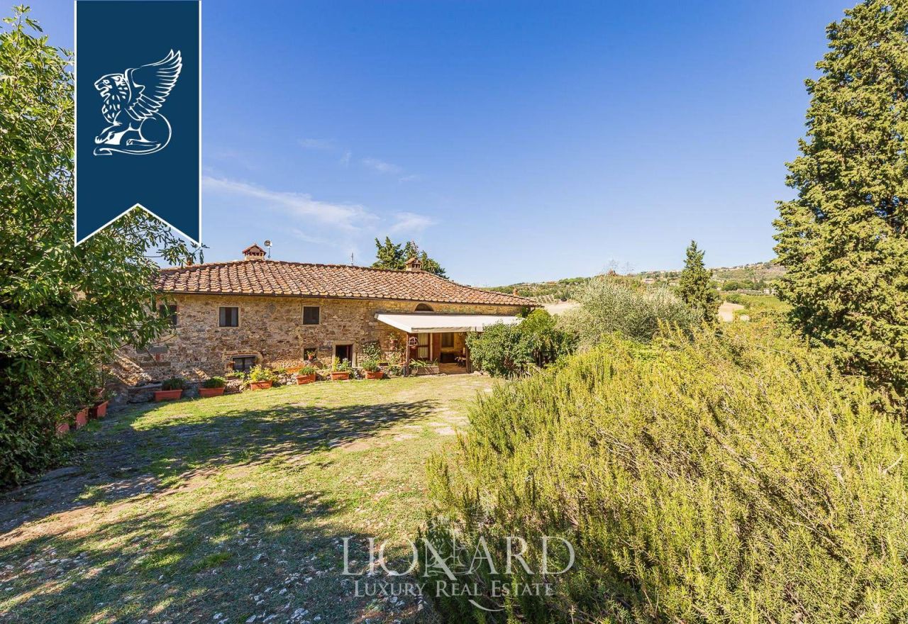 Ферма во Флоренции, Италия, 1 800 м² - фото 5