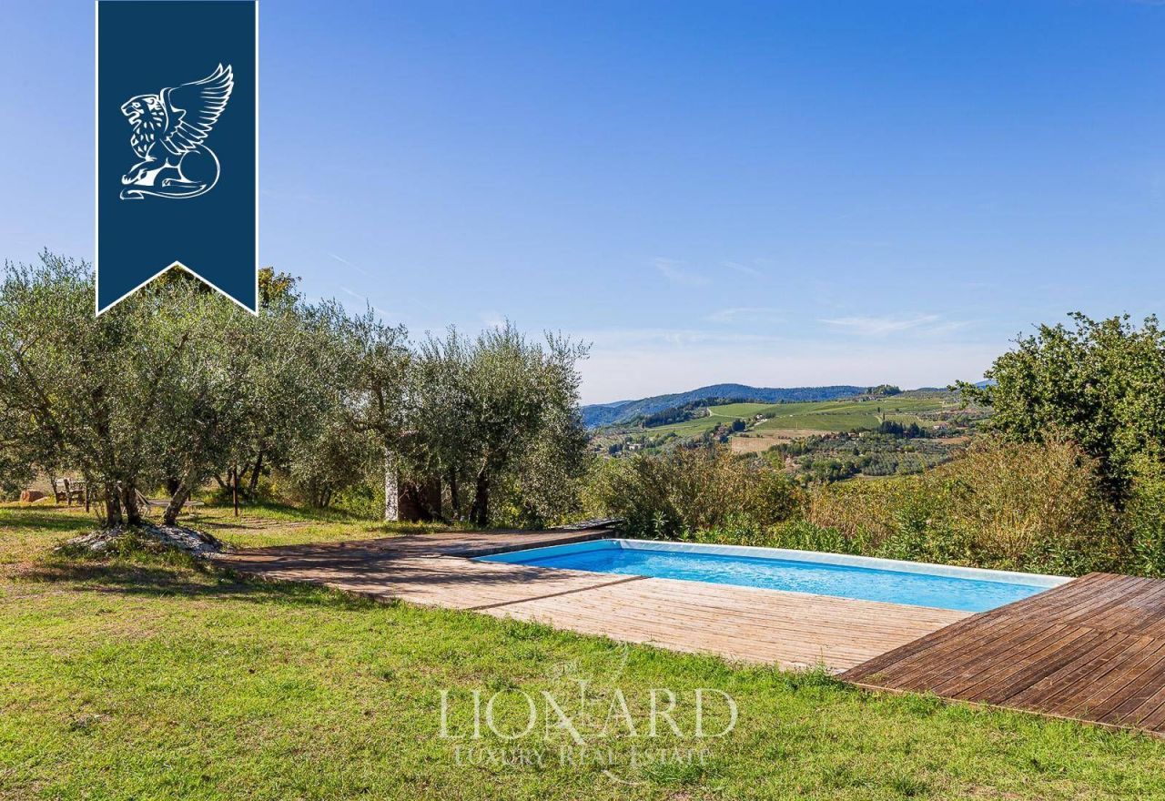 Ферма во Флоренции, Италия, 1 800 м² - фото 18