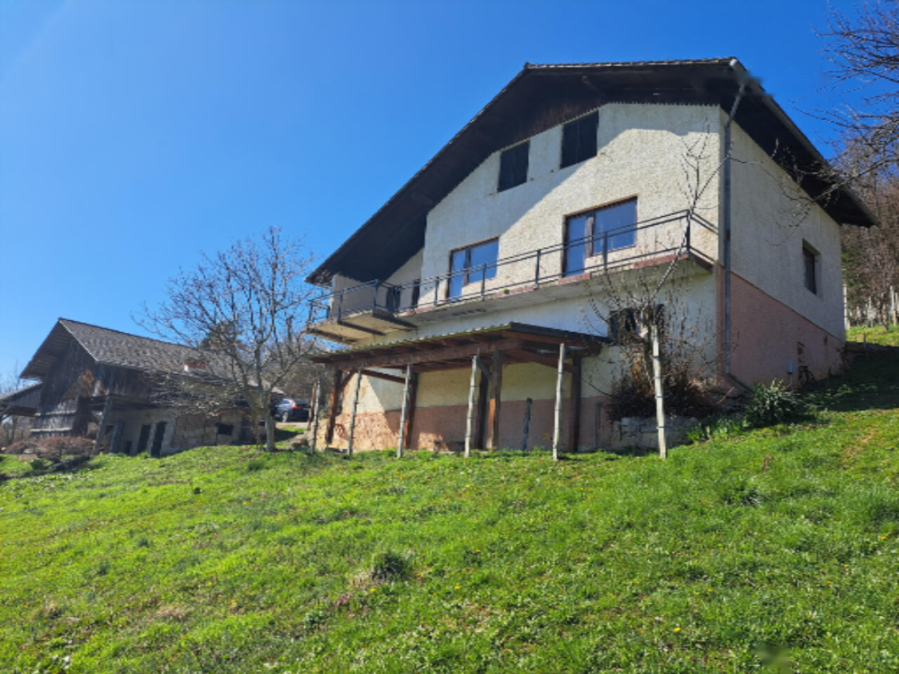 Ферма в Брде, Словения, 4 517 м² - фото 1