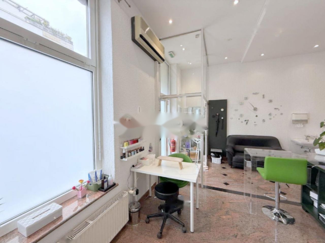 Офис в Любляне, Словения, 70 м² - фото 4