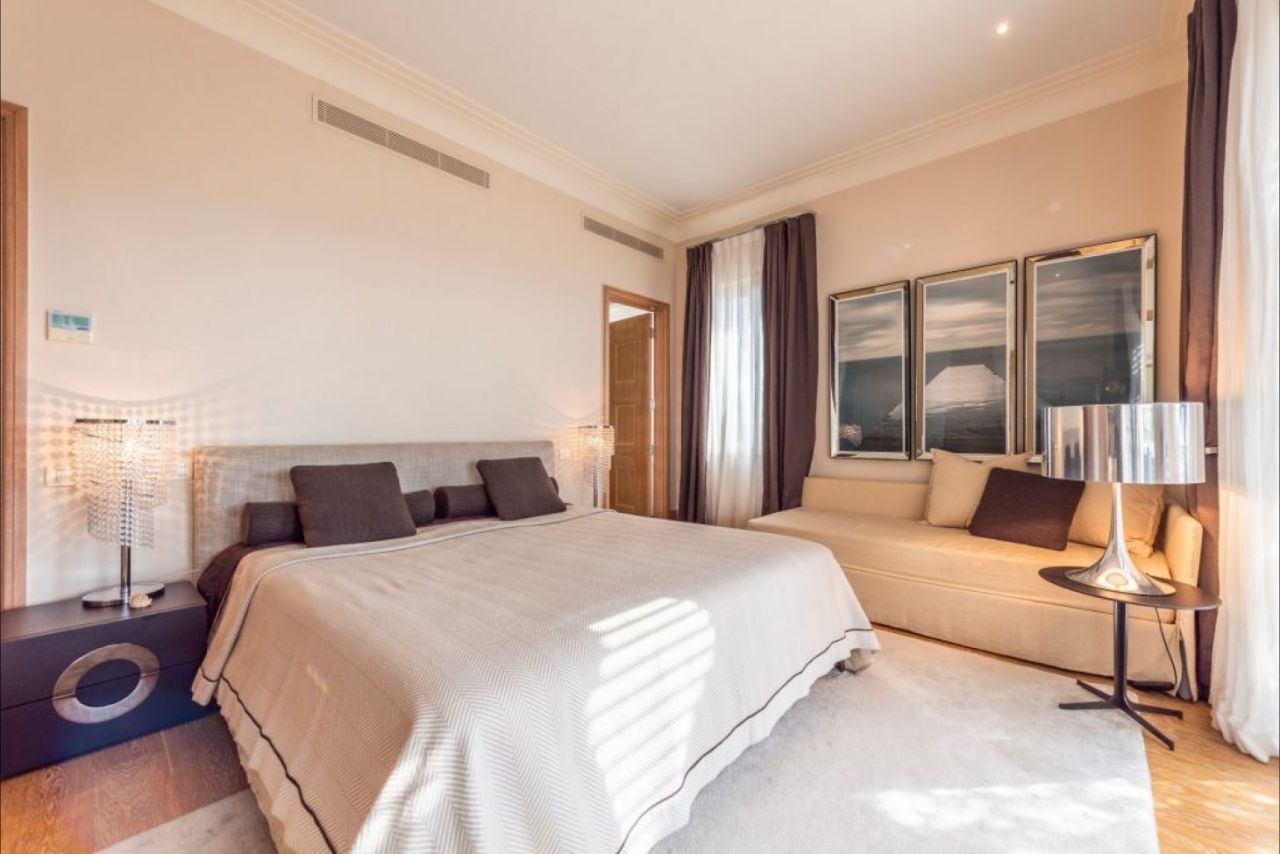 Апартаменты в Тивате, Черногория, 258 м² - фото 9