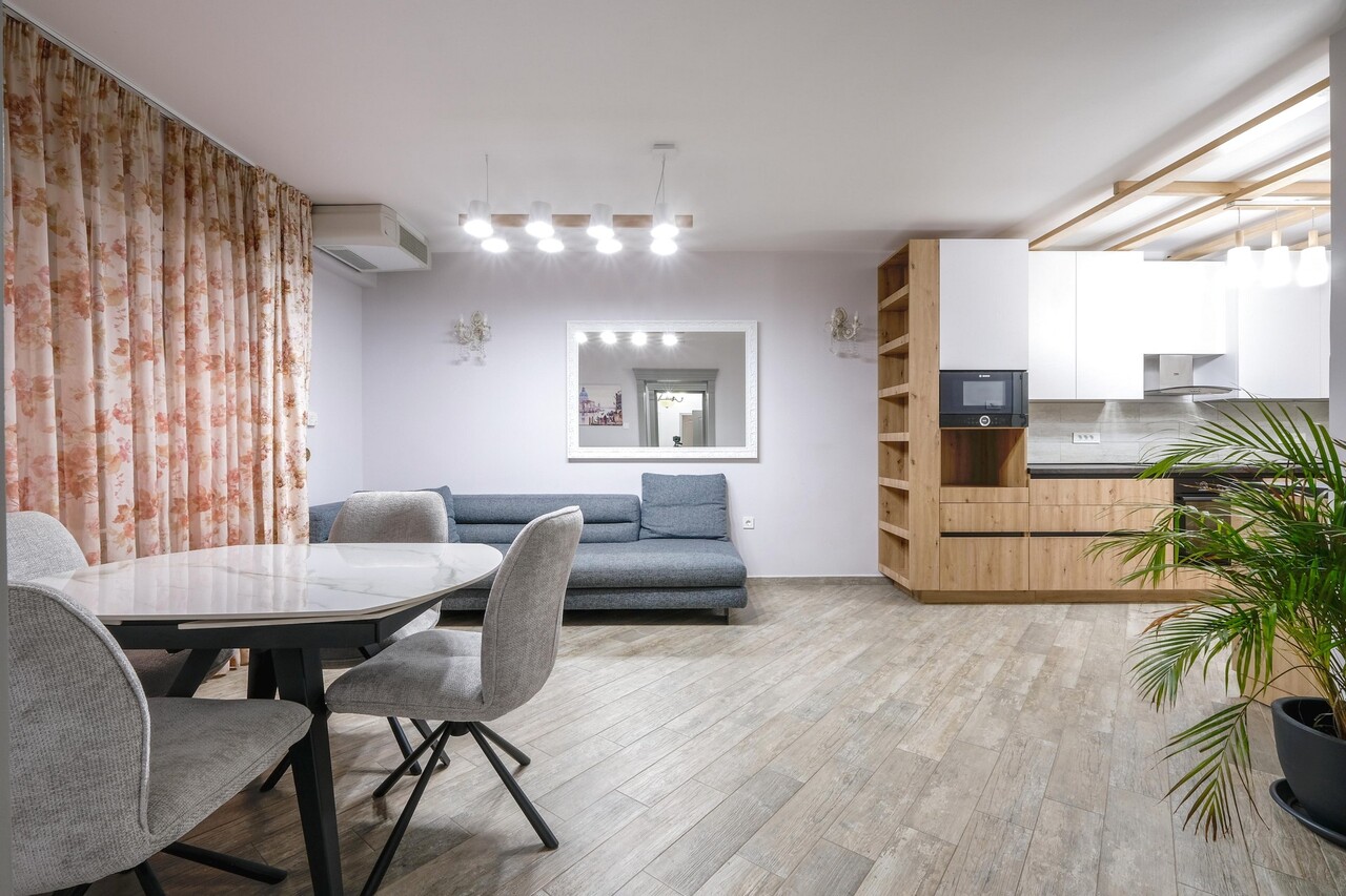 Дом в Тивате, Черногория, 198 м² - фото 4