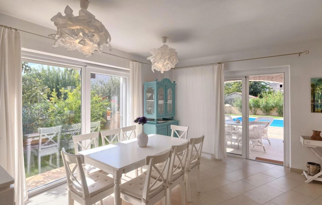 Вилла Sveti Lovreč, Хорватия, 236 м² - фото 12