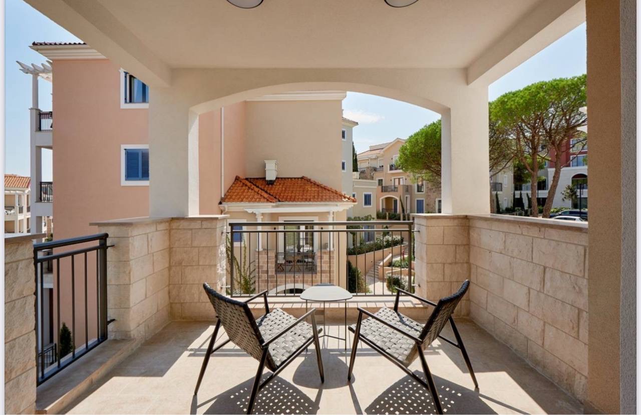 Квартира на полуострове Луштица, Черногория, 80 м² - фото 1