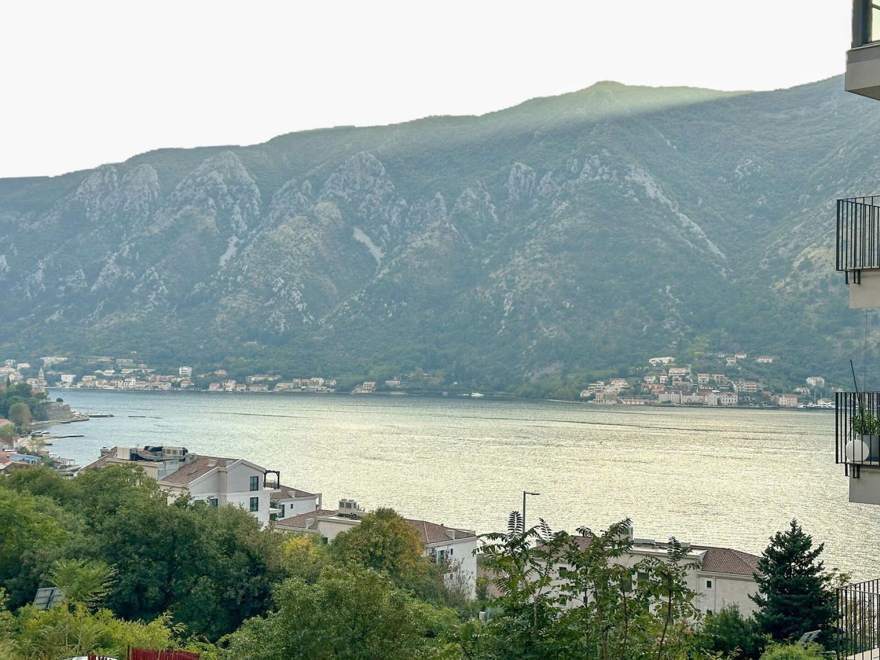 Квартира в Доброте, Черногория, 39 м² - фото 1