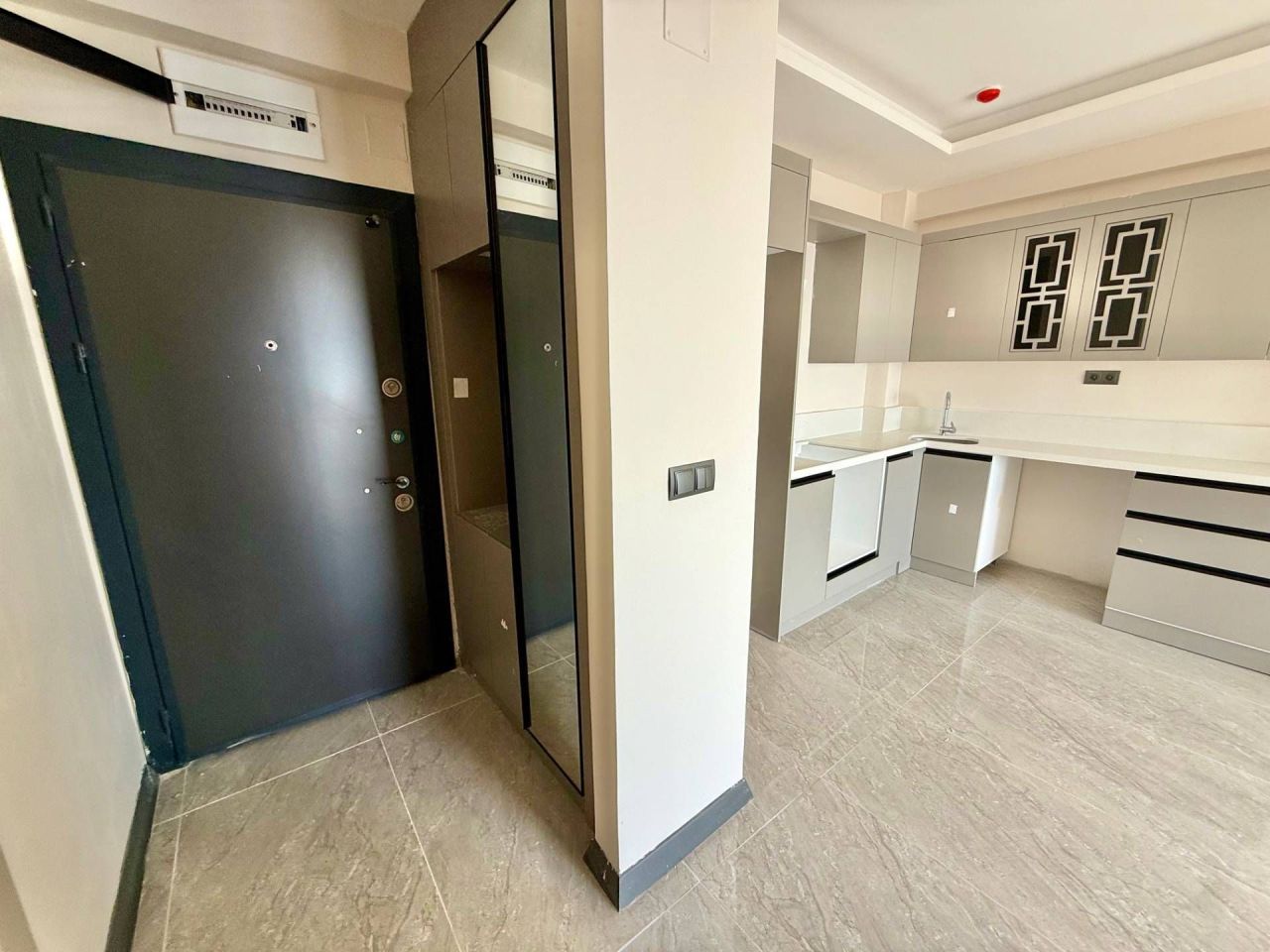 Квартира в Мерсине, Турция, 70 м² - фото 3