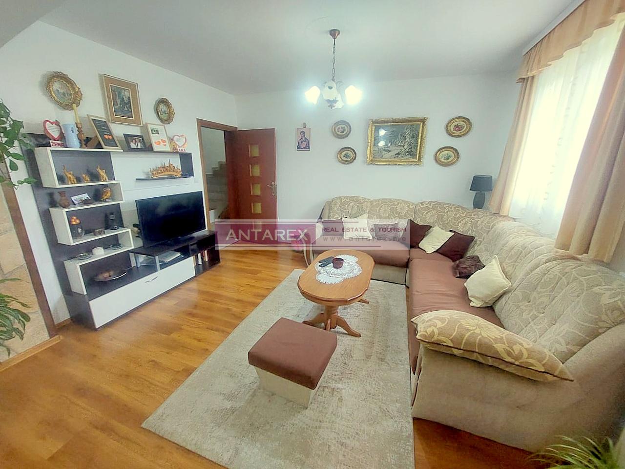 Вилла в Херцег-Нови, Черногория, 261 м² - фото 5