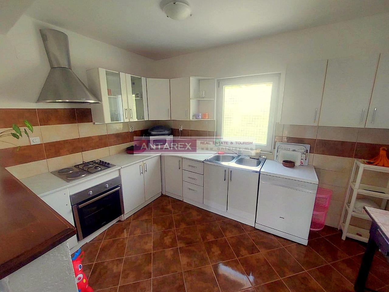 Вилла в Херцег-Нови, Черногория, 261 м² - фото 7