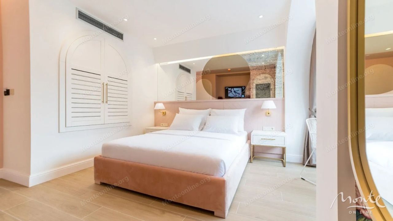 Отель, гостиница в Будве, Черногория, 317 м² - фото 14