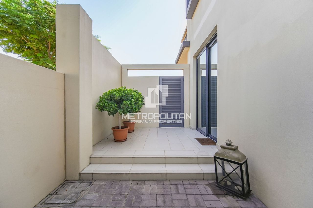 Вилла в Дубае, ОАЭ, 268 м² - фото 7