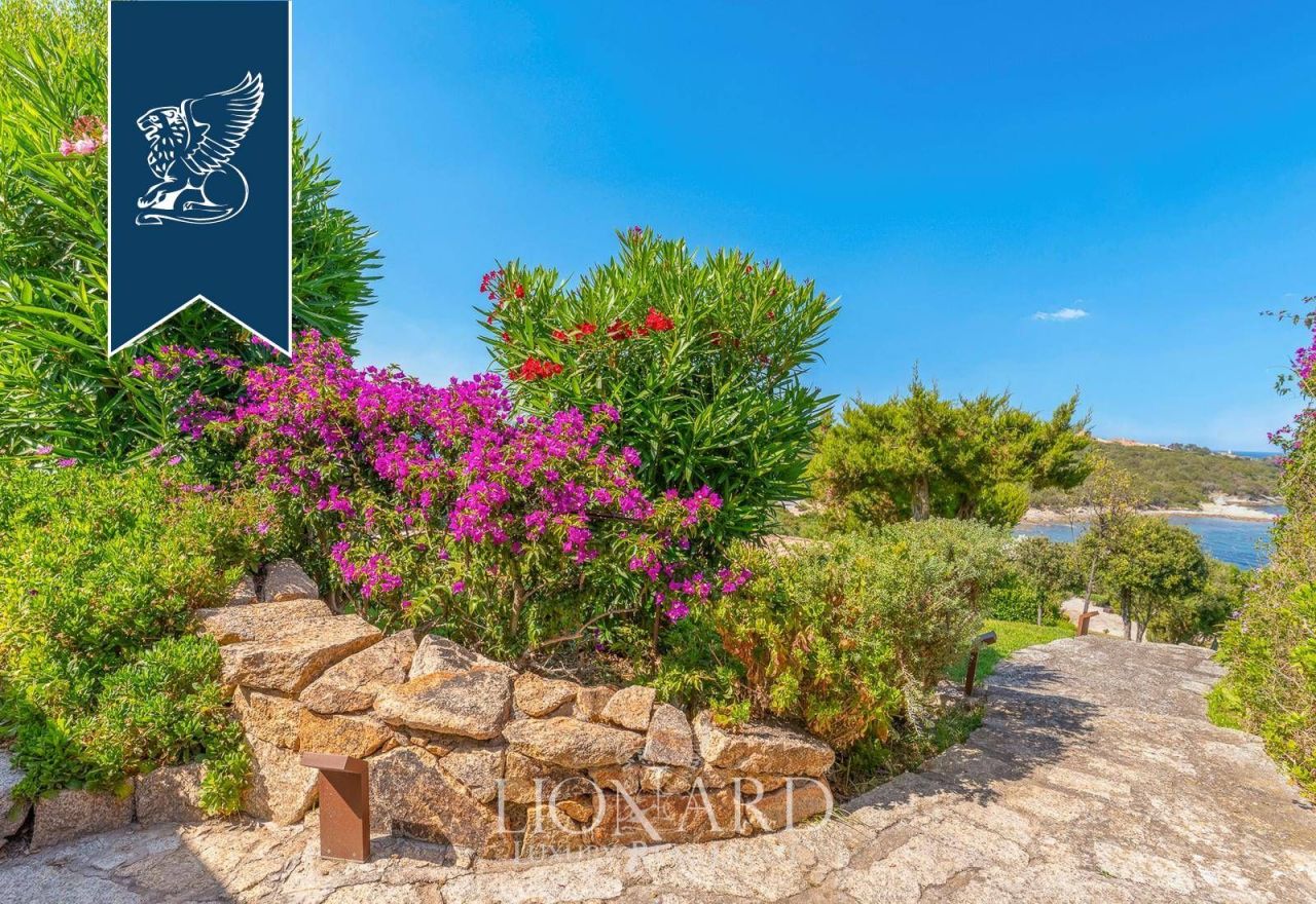 Вилла в Ольбии, Италия, 800 м² - фото 17