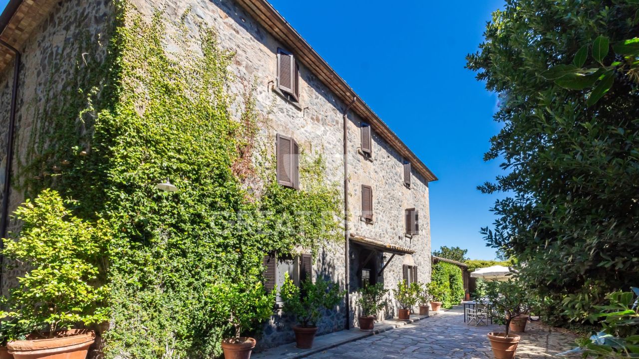 Дом в Орвието, Италия, 786.7 м² - фото 2