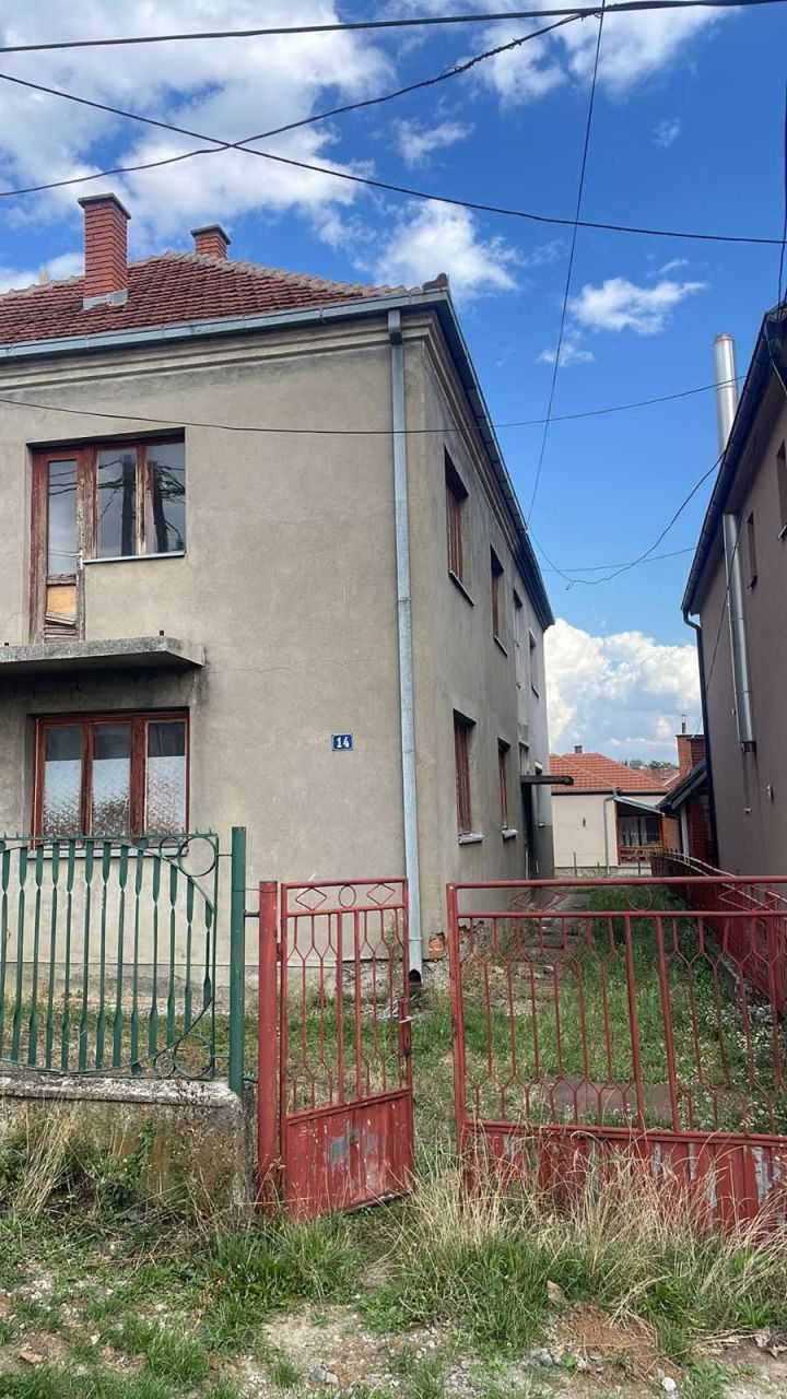 Дом в Врнячка-Бане, Сербия, 159 м² - фото 1
