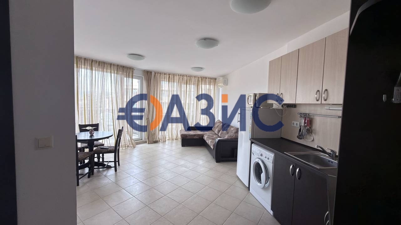 Апартаменты на Солнечном берегу, Болгария, 60 м² - фото 1