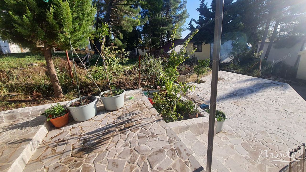 Вилла в Баре, Черногория, 100 м² - фото 5