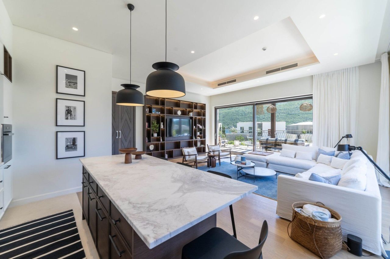 Апартаменты в Херцег-Нови, Черногория, 188 м² - фото 9