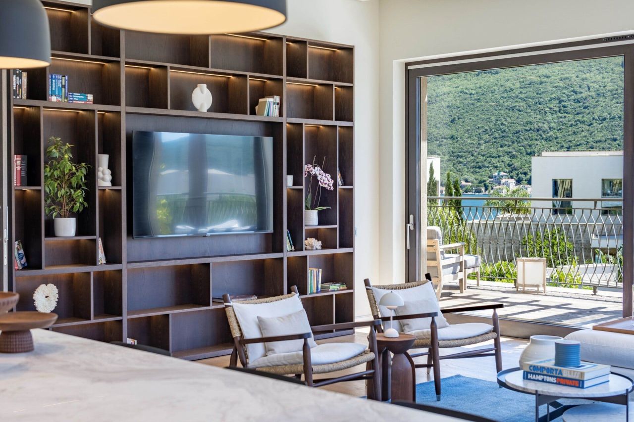 Апартаменты в Херцег-Нови, Черногория, 188 м² - фото 13