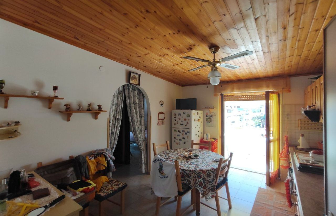 Квартира в Скалее, Италия, 45 м² - фото 2