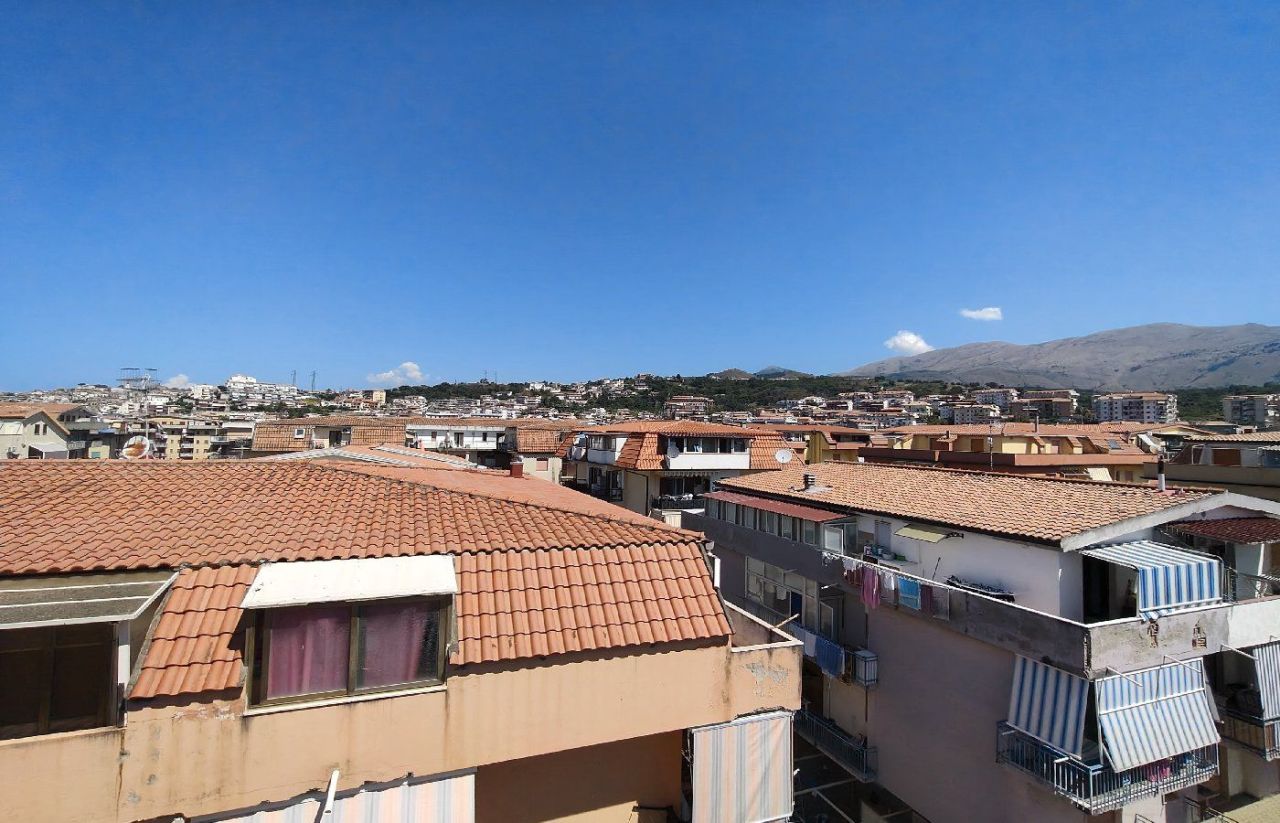 Квартира в Скалее, Италия, 45 м² - фото 12