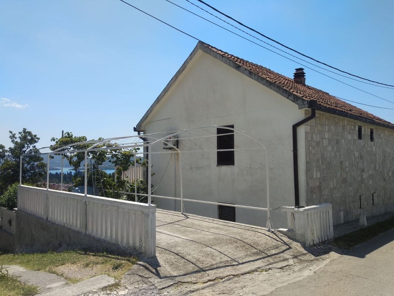 Дом в Тивате, Черногория, 153 м² - фото 3