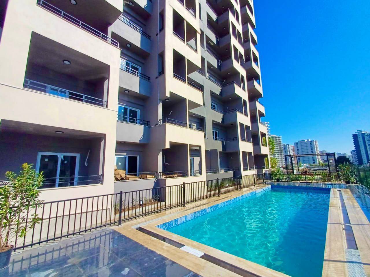 Квартира в Мерсине, Турция, 43 м² - фото 1