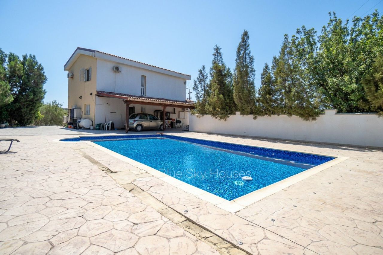 Вилла в Лимасоле, Кипр, 190 м² - фото 1