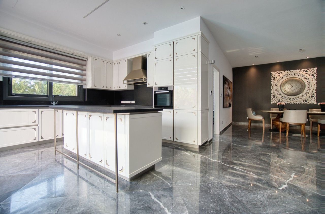 Вилла в Лимасоле, Кипр, 594 м² - фото 8