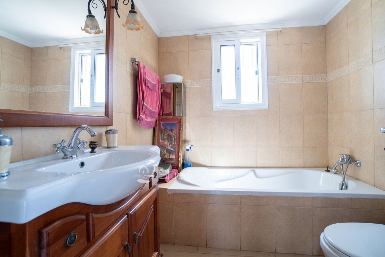 Вилла в Лимасоле, Кипр, 190 м² - фото 10