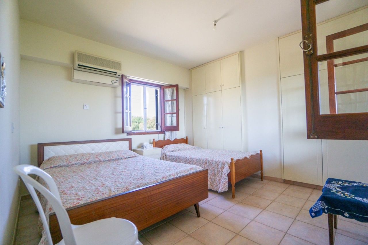 Вилла в Пафосе, Кипр, 132 м² - фото 16