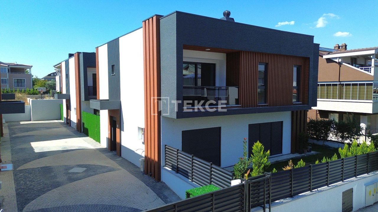 Вилла Нилюфер, Турция, 240 м² - фото 1