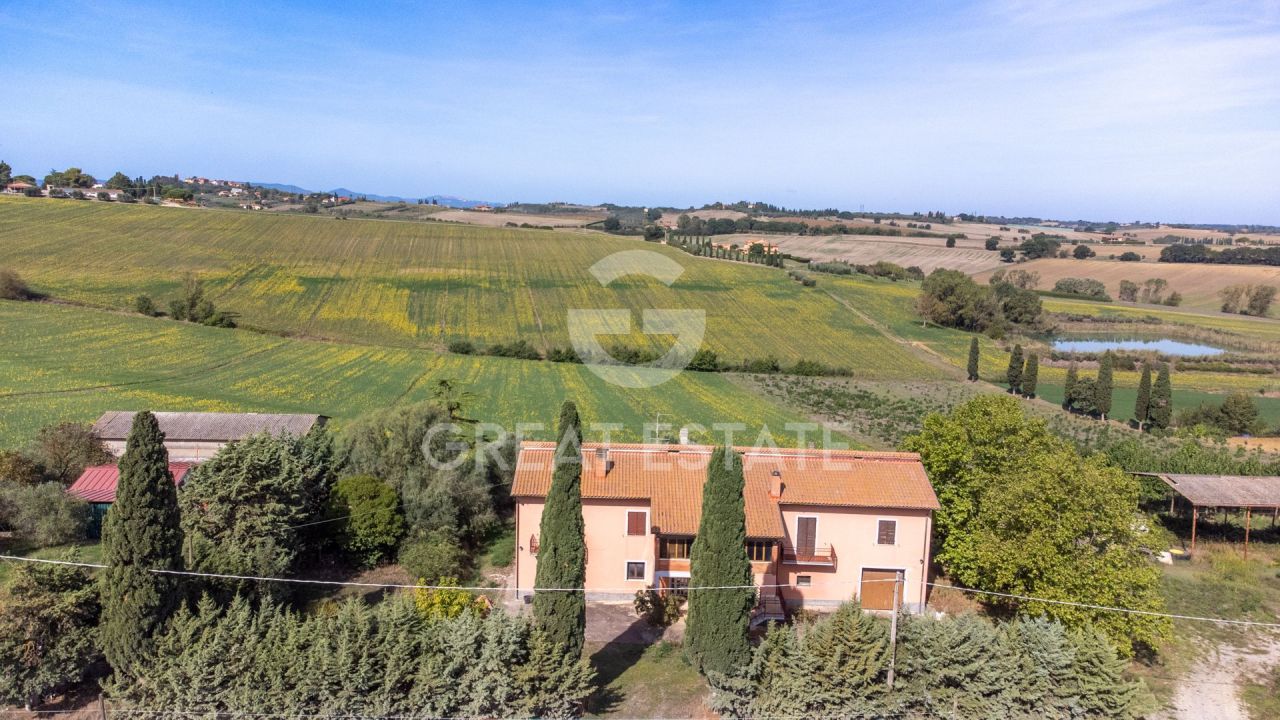 Дом в Кастильоне-дель-Лаго, Италия, 468.8 м² - фото 7