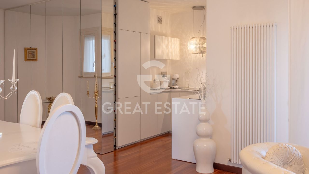 Апартаменты в Перудже, Италия, 110 м² - фото 13