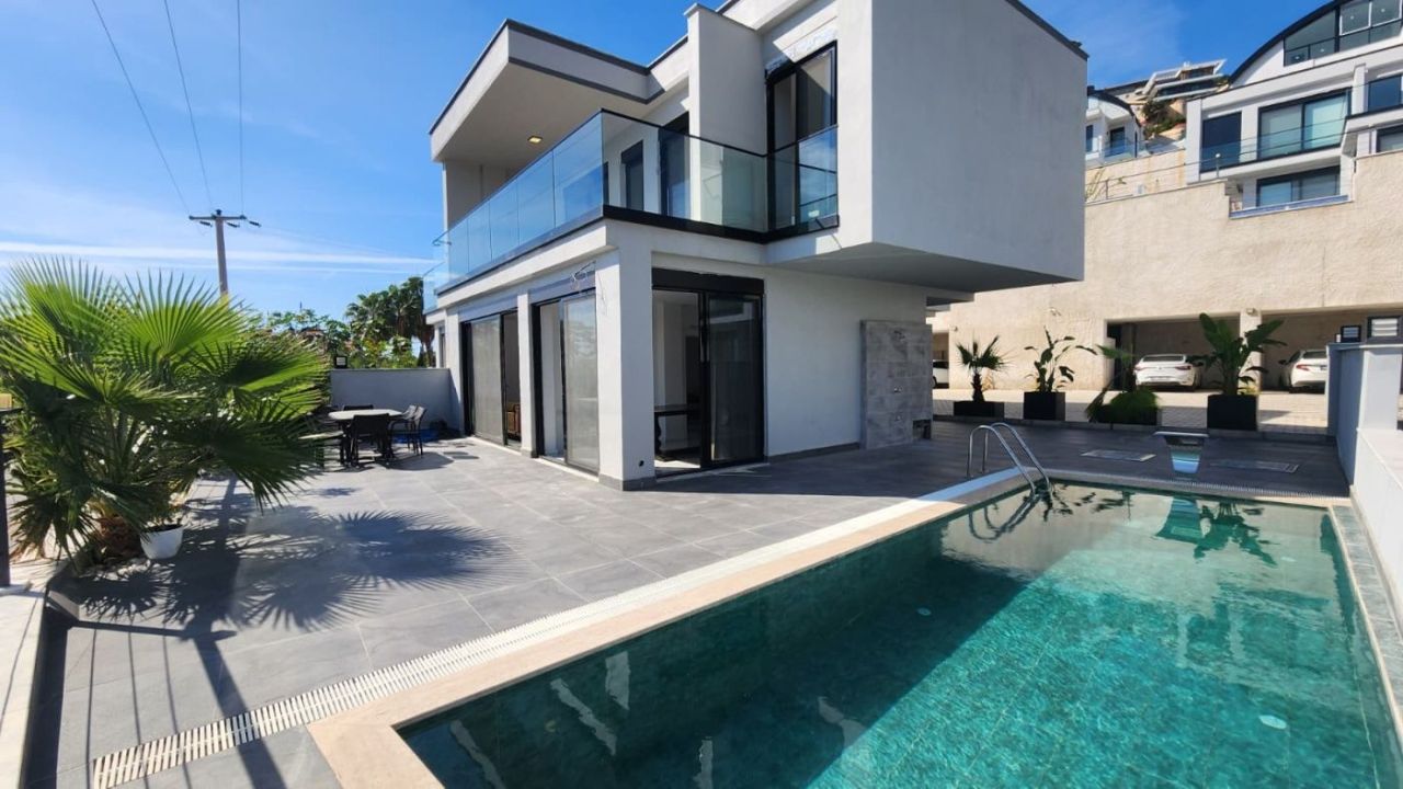 Вилла в Алании, Турция, 180 м² - фото 1