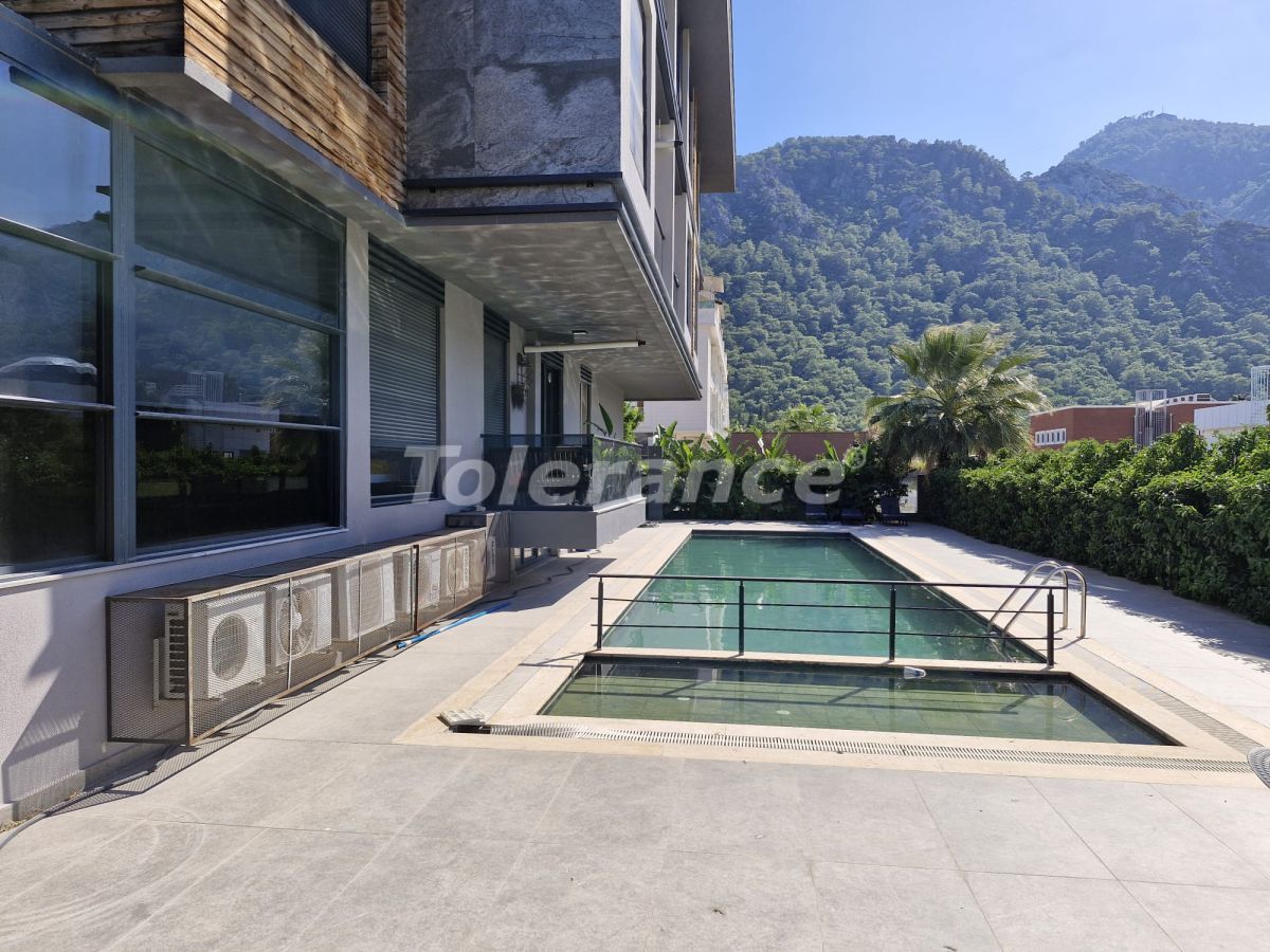 Апартаменты в Анталии, Турция, 180 м² - фото 1