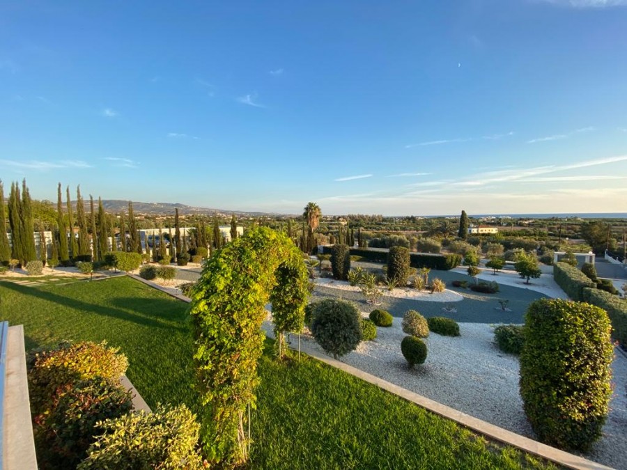 Вилла в Пафосе, Кипр, 4 039 м² - фото 3