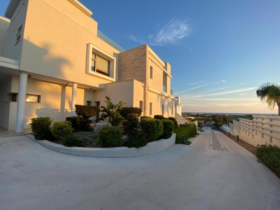 Вилла в Пафосе, Кипр, 4 039 м² - фото 8