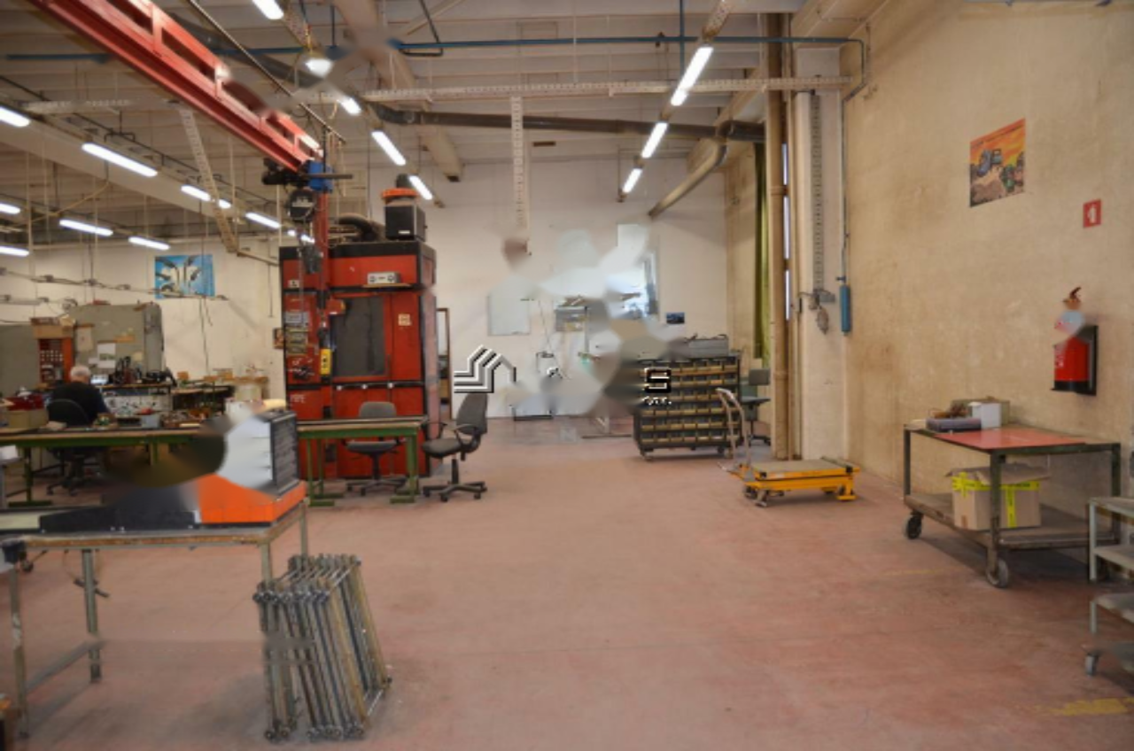 Офис в Любляне, Словения, 1 500 м² - фото 5