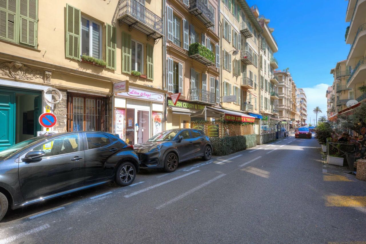 Квартира в Ницце, Франция, 39 м² - фото 1