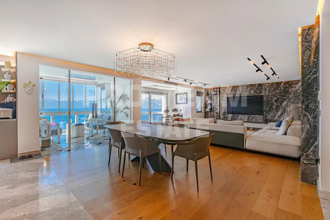 Квартира в Анталии, Турция, 280 м² - фото 1