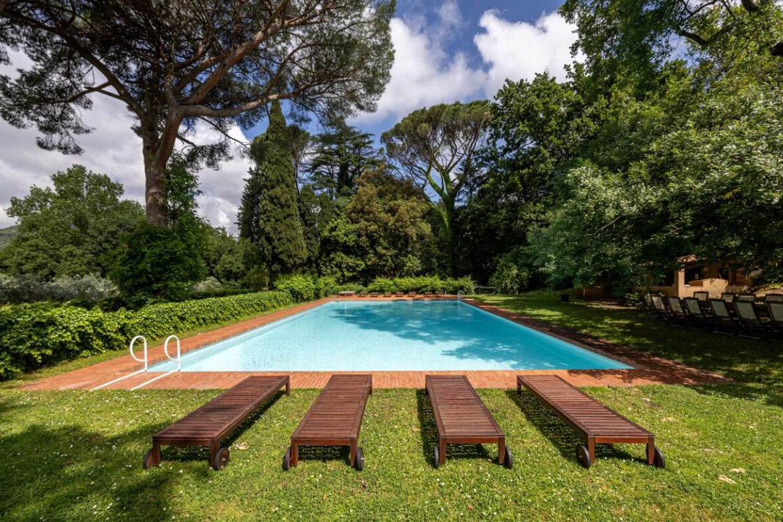 Вилла в Пизе, Италия, 2 500 м² - фото 12