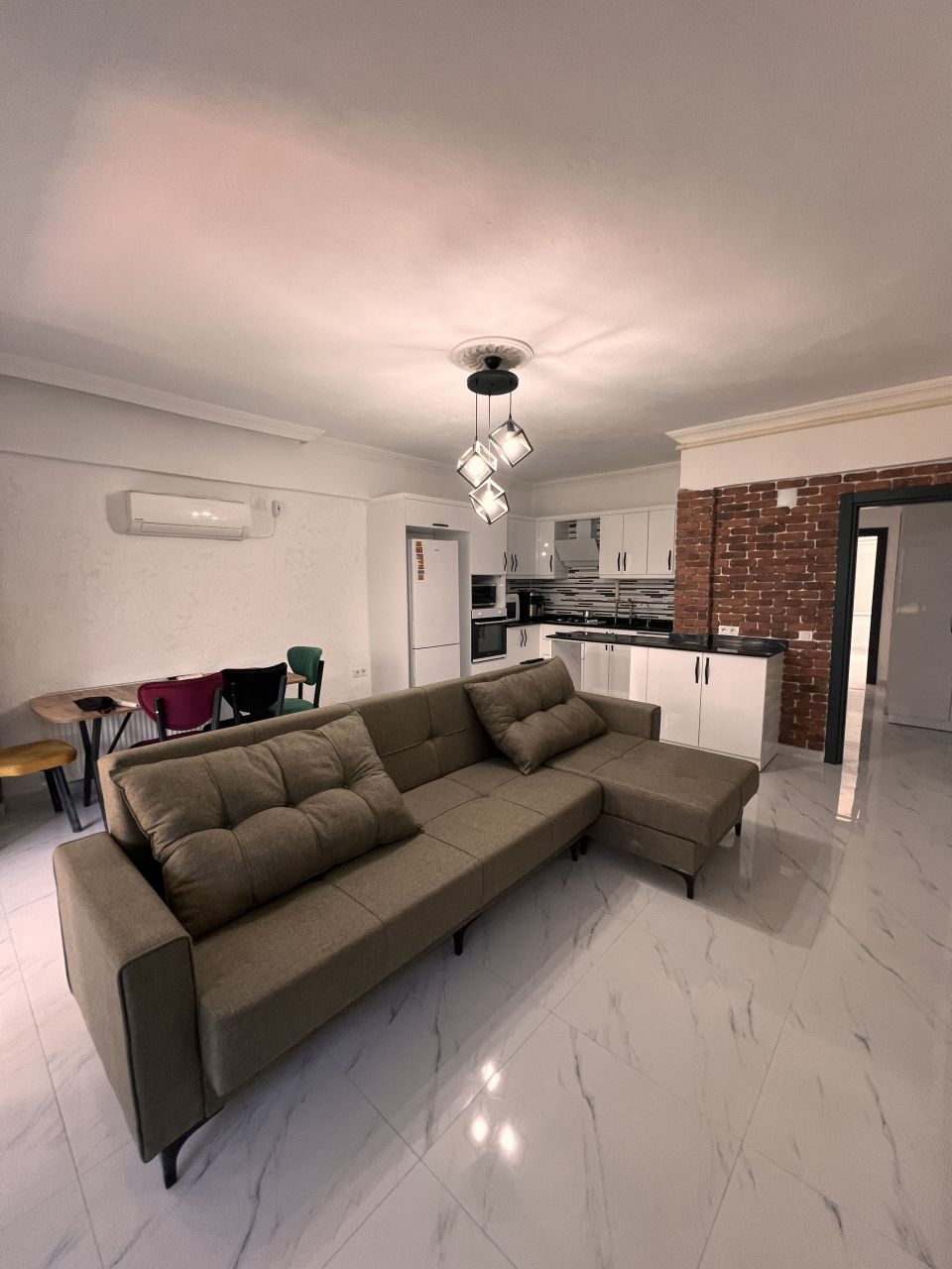 Квартира в Мерсине, Турция, 120 м² - фото 1