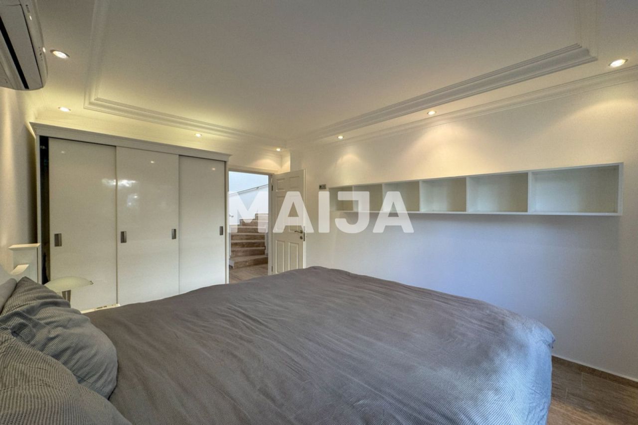 Вилла в Алании, Турция, 200 м² - фото 16